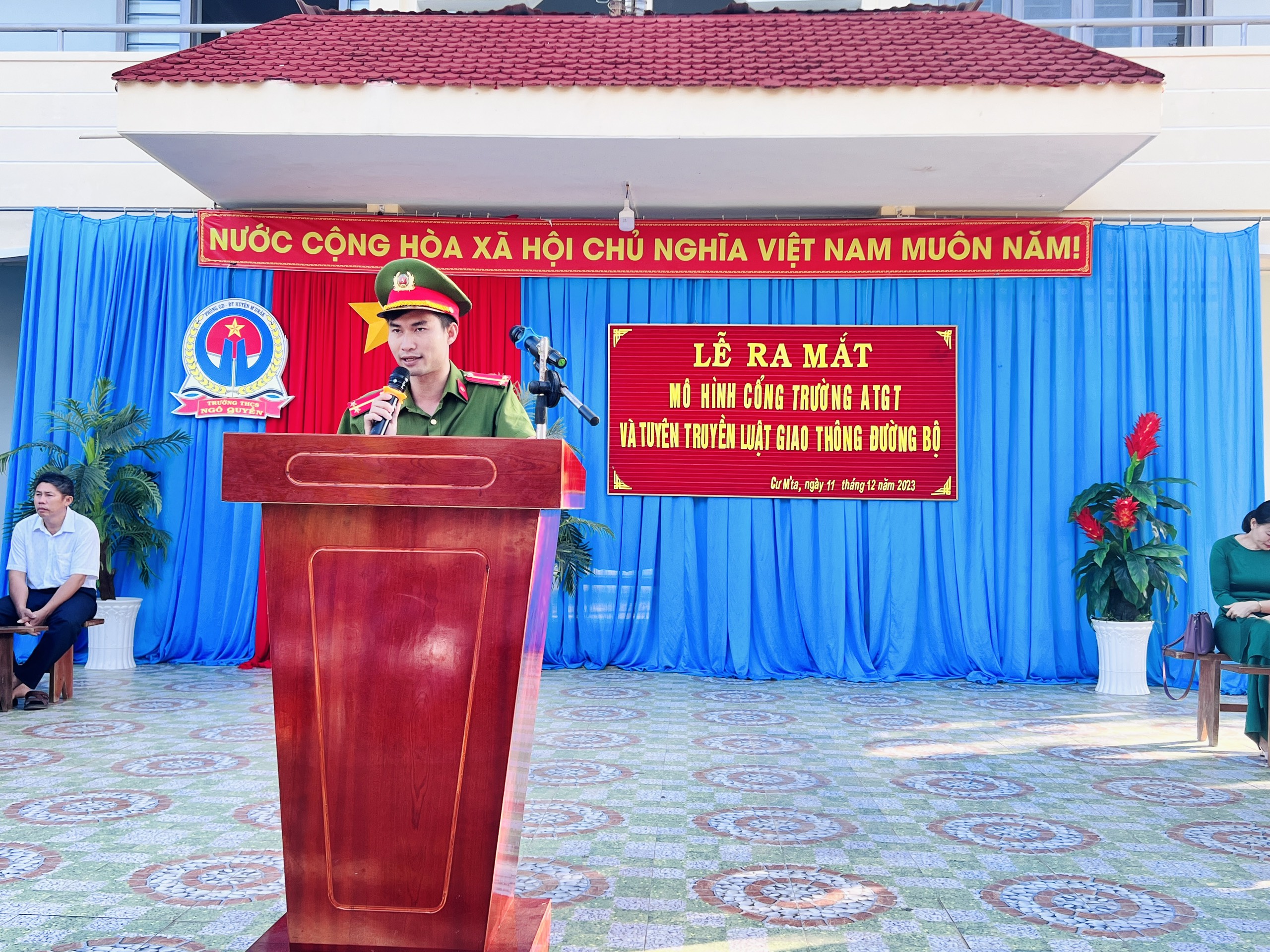 Ra mắt mô hình “Cổng trường An toàn giao thông” Năm học 2023-2024